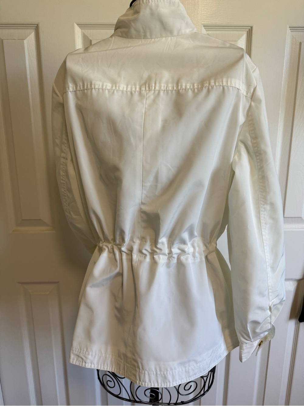 Calvin Klein White Utility Jacket with Gold-Tone Hardware - Picture 3 of 12